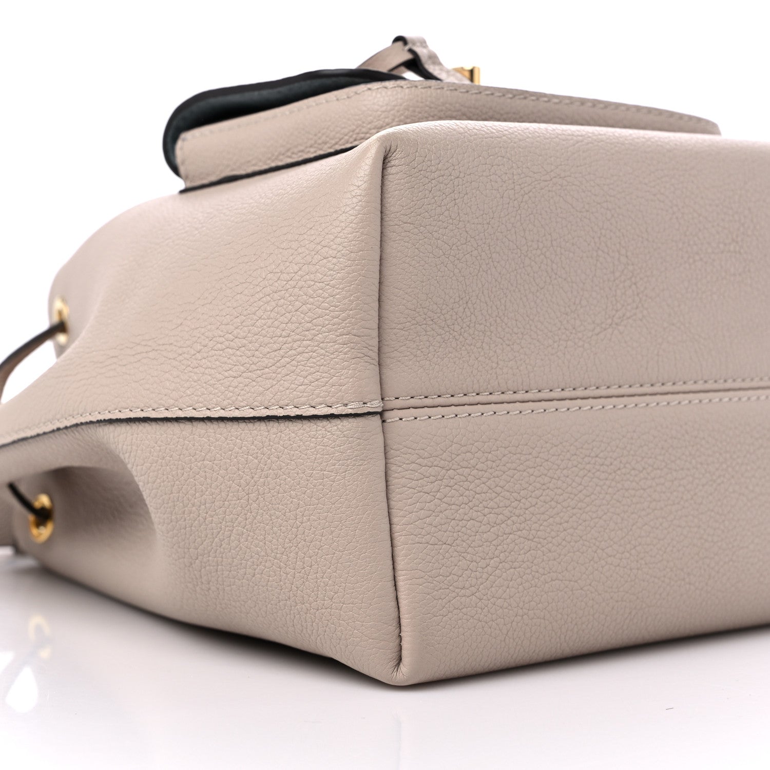 Louis Vuitton Calfskin Lockme Bucket MM Greige 7 of 8