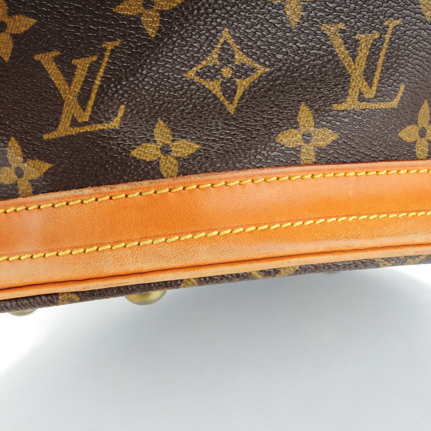 Louis Vuitton Monogram Petit Bucket 23 11 of 12