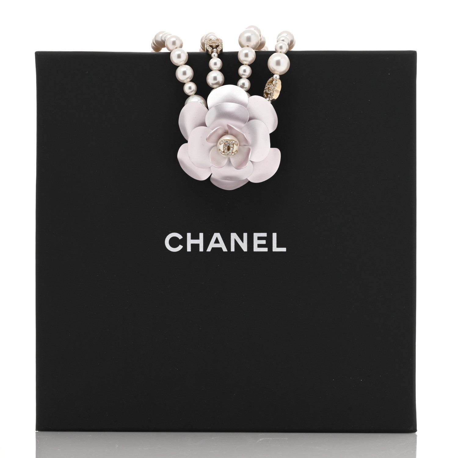 Chanel Pearl Crystal CC Camellia Necklace Gold Pale Pink White 4 of 4