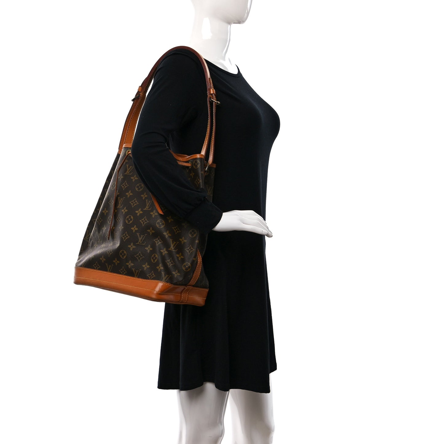 Monogram Noe