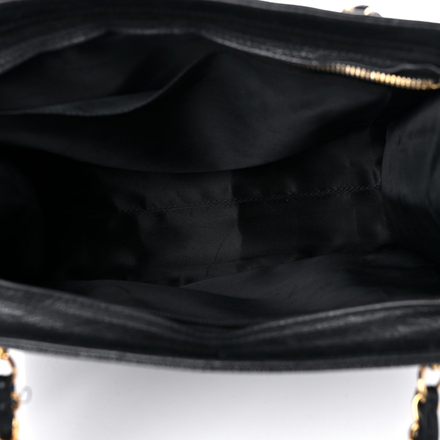 Caviar Shoulder Bag Black