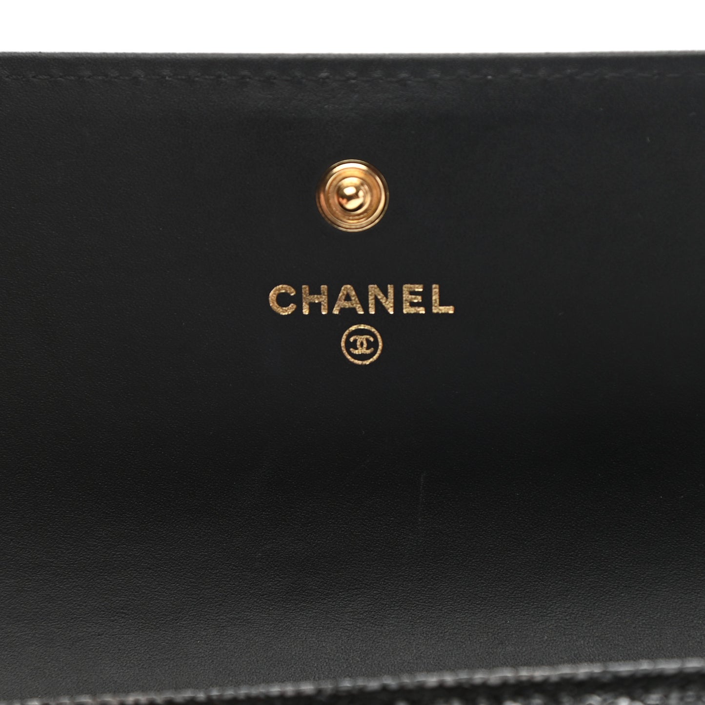 Caviar Quilted Large Boy Gusset Flap Wallet Black