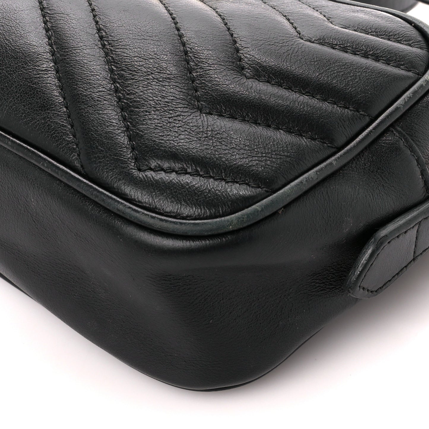 Calfskin Matelasse Mini GG Marmont Chain Shoulder Bag Black