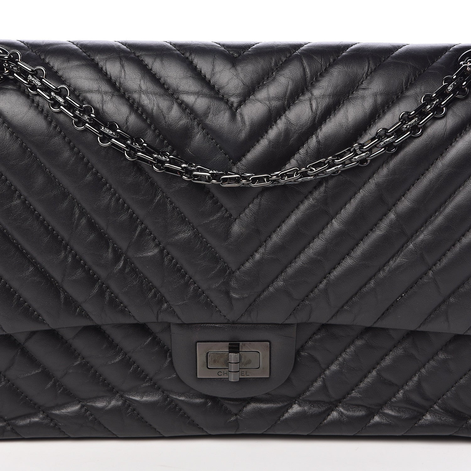 Chanel Aged Calfskin Chevron Quilted 2.55 Reissue 226 So Black 8 of 11