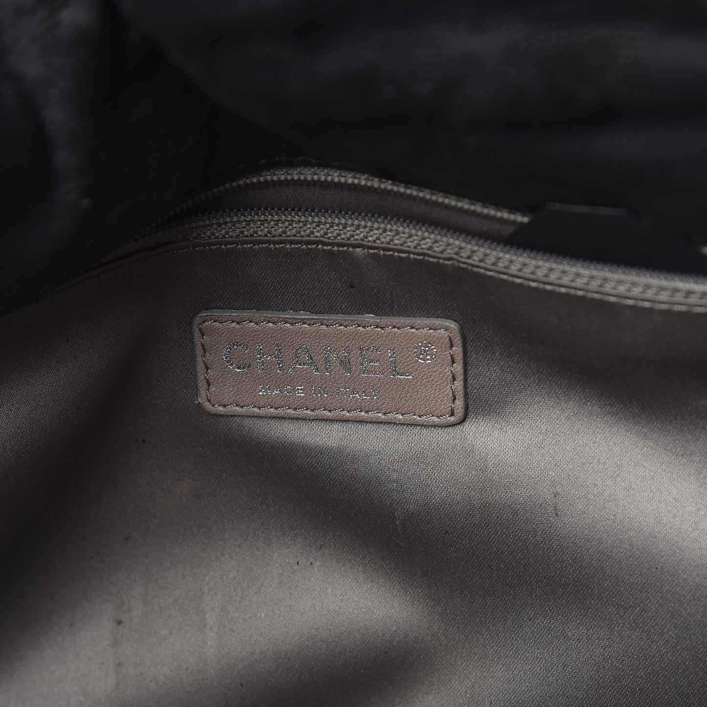 Coated Canvas Quilted Le Marais Flap Black