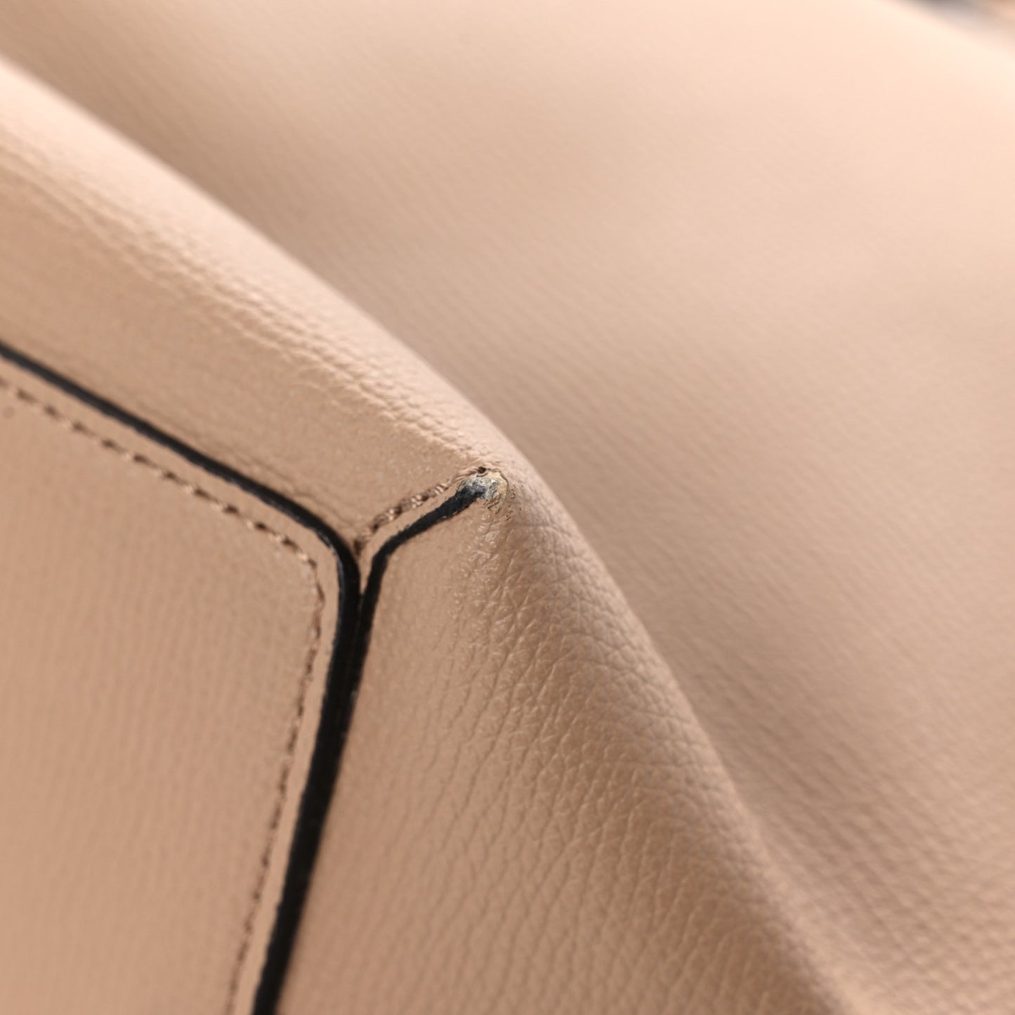 Grainy Calfskin Haymarket Check Medium Reversible Tote Camel