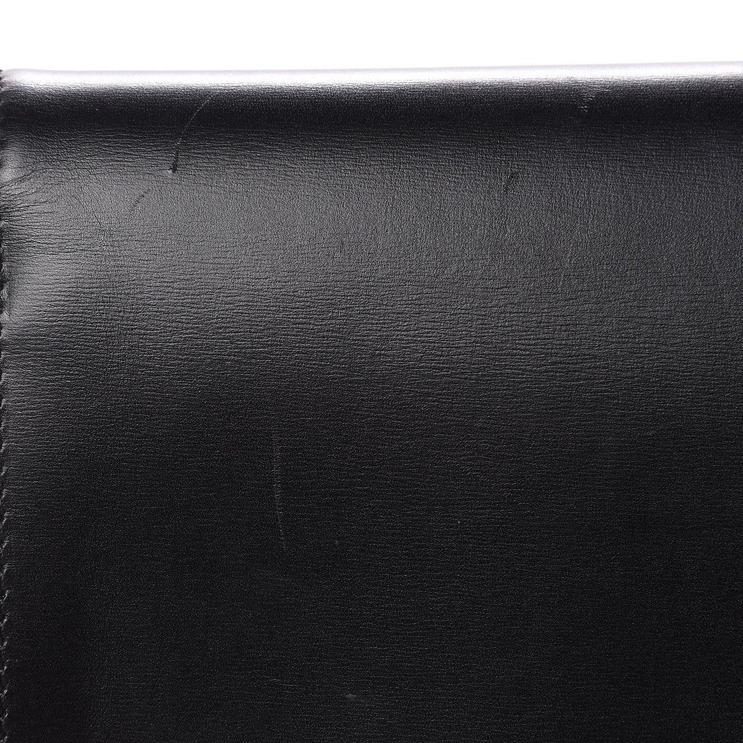 Calfskin Chain Louise GM Black