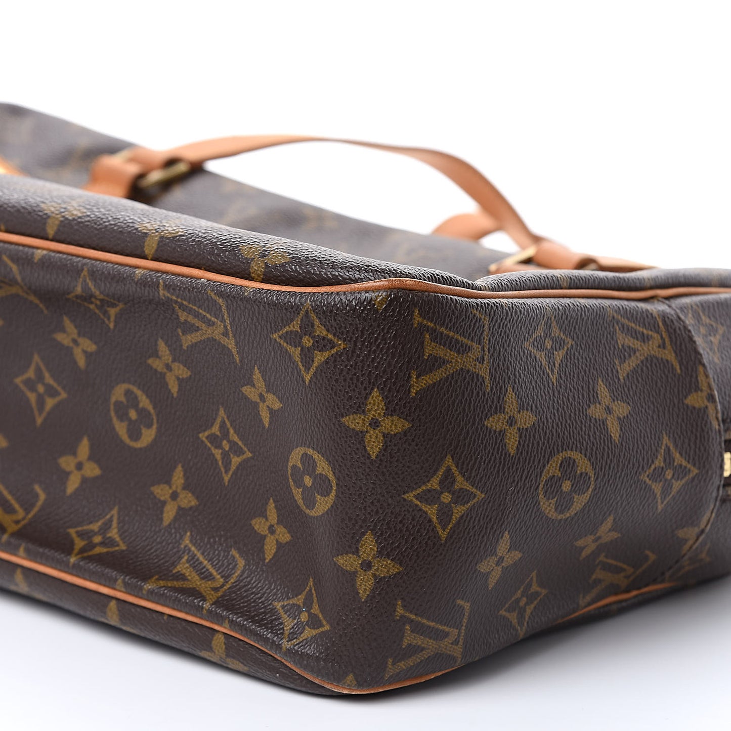 Monogram Cite GM