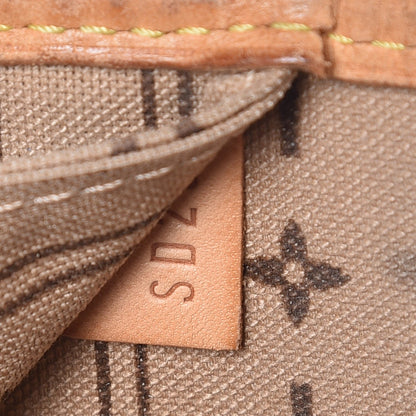 Louis Vuitton Monogram Neverfull MM 7 of 21