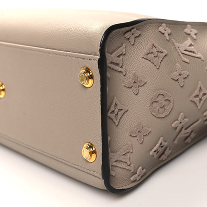 Louis Vuitton Calfskin Monogram Tufting On My Side Galet 9 of 9
