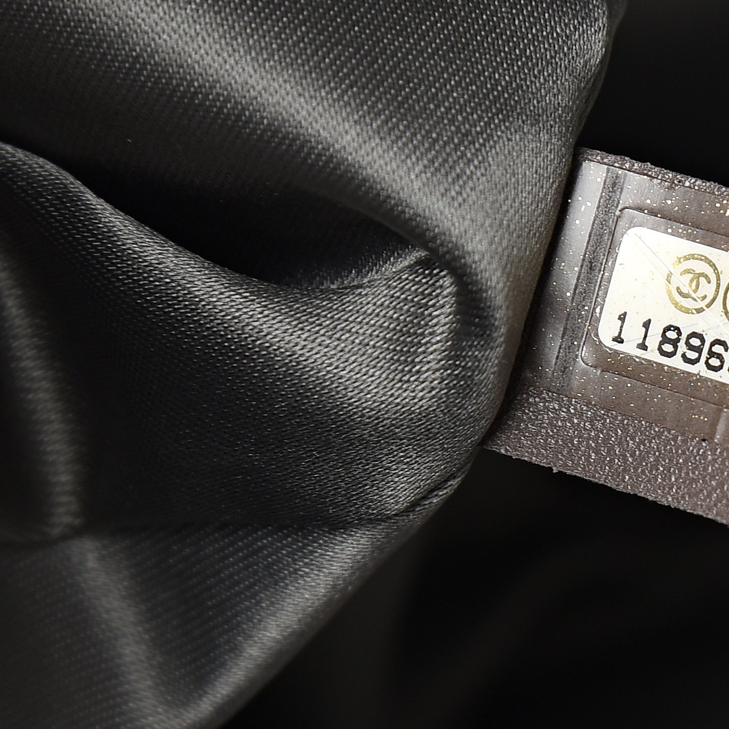 Calfskin Modern Chain Rhodoid East West Tote White