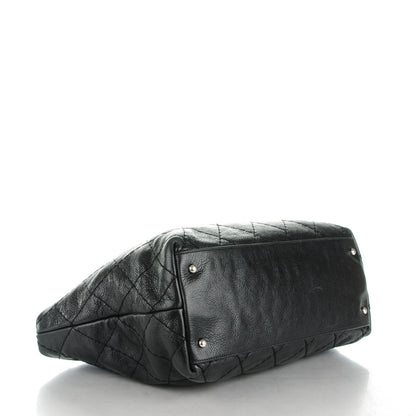 Chanel Glazed Calfskin Large On The Road Tote Black 4 of 10