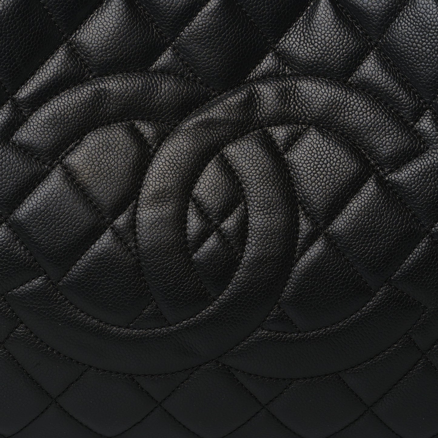 Caviar Quilted Expandable Zip Shoulder Bag Black