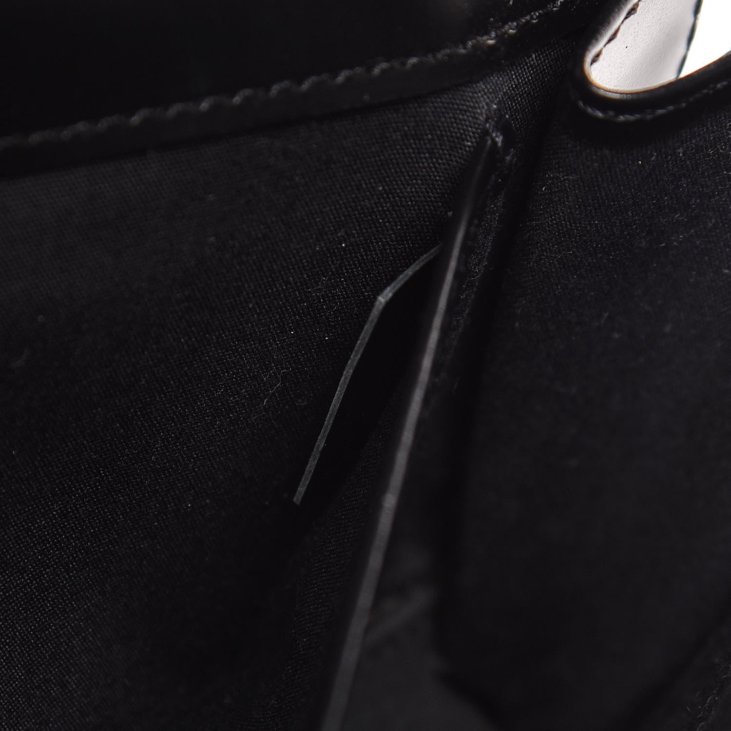 Louis Vuitton Epi Honfleur Black 7 of 9