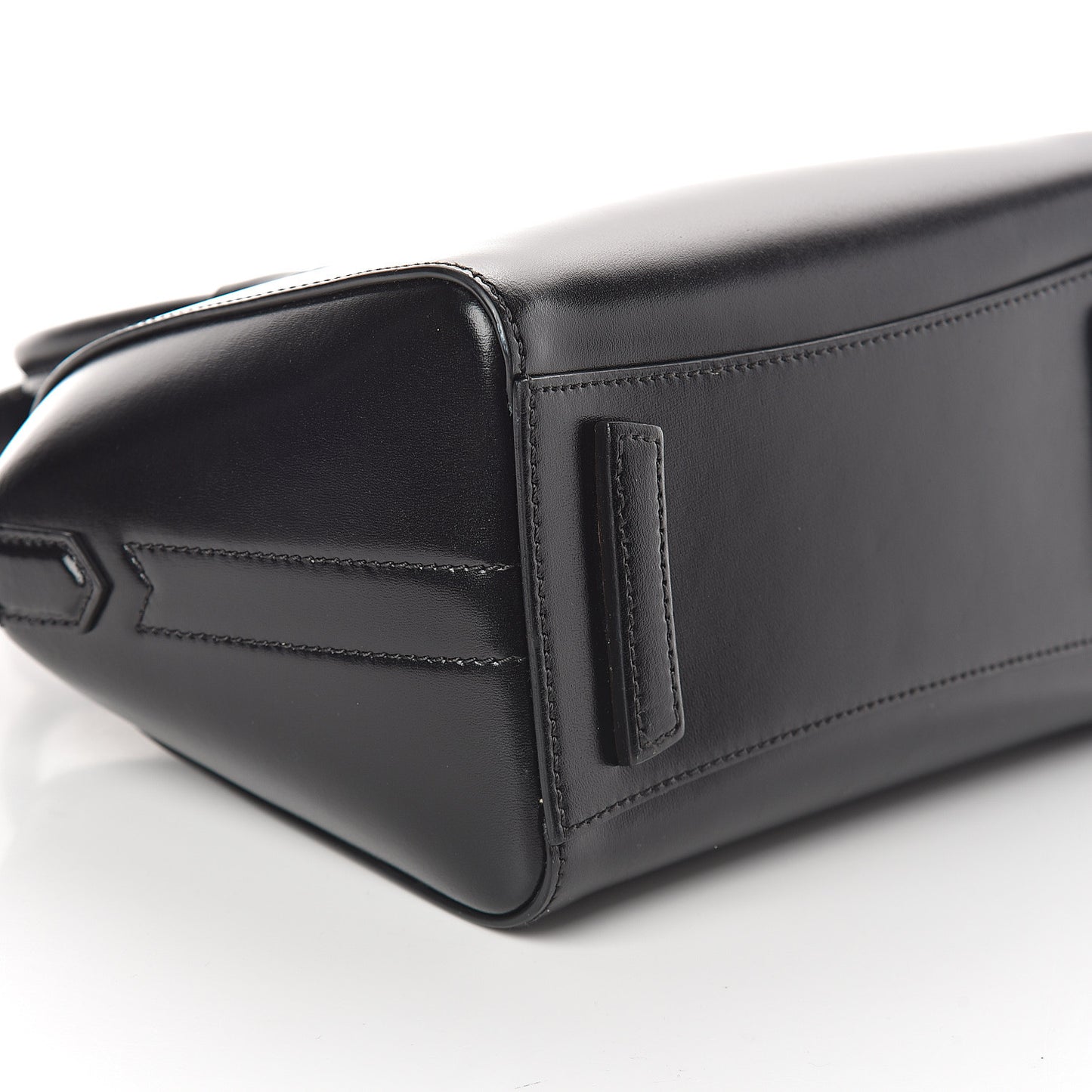Shiny Lord Calfskin Mini Antigona Black