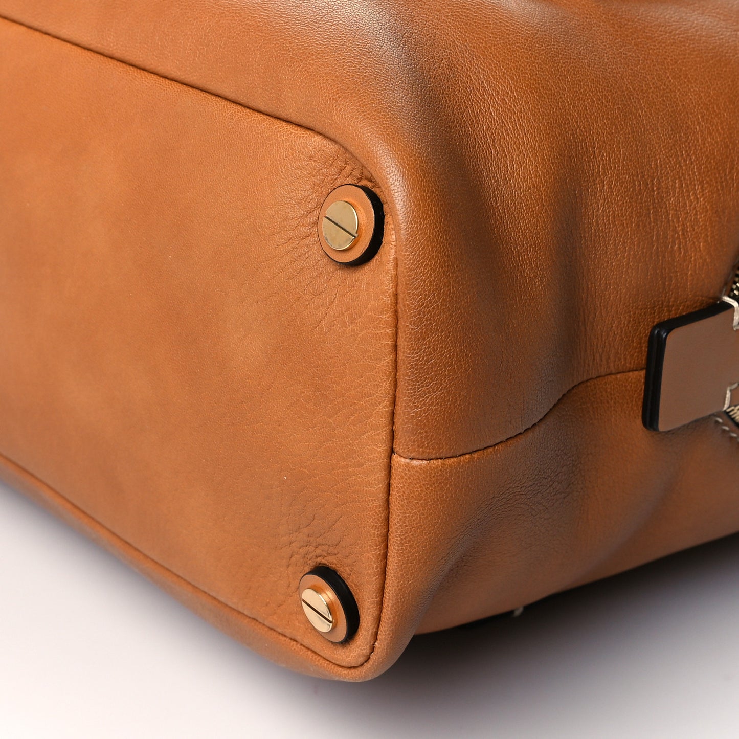 Calfskin Medium Daria Tan