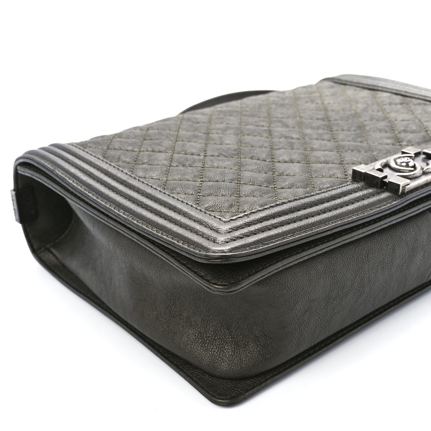 Caviar Quilted Large Boy Flap Green