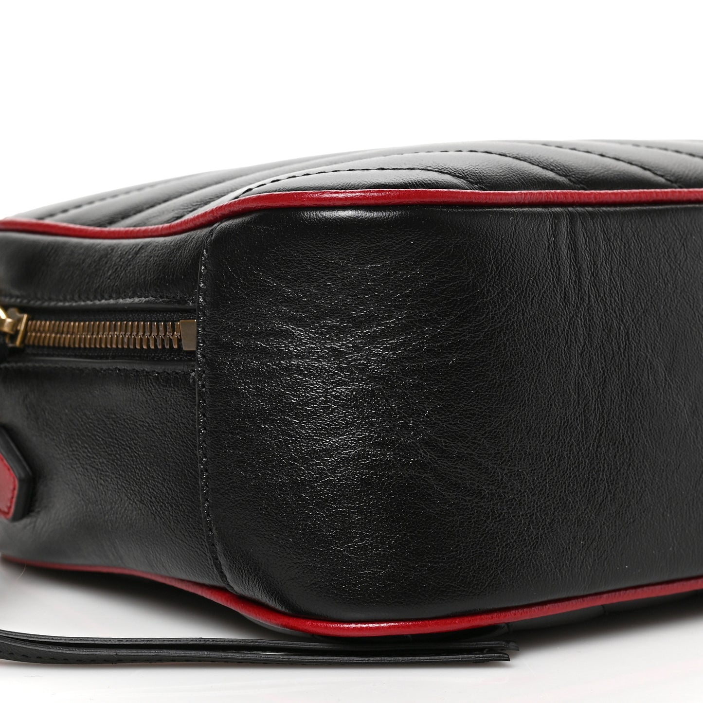 Vintage Effect Calfskin Matelasse Diagonal Small Torchon GG Marmont Bamboo Top Handle Shoulder Bag Black Romantic Cherry