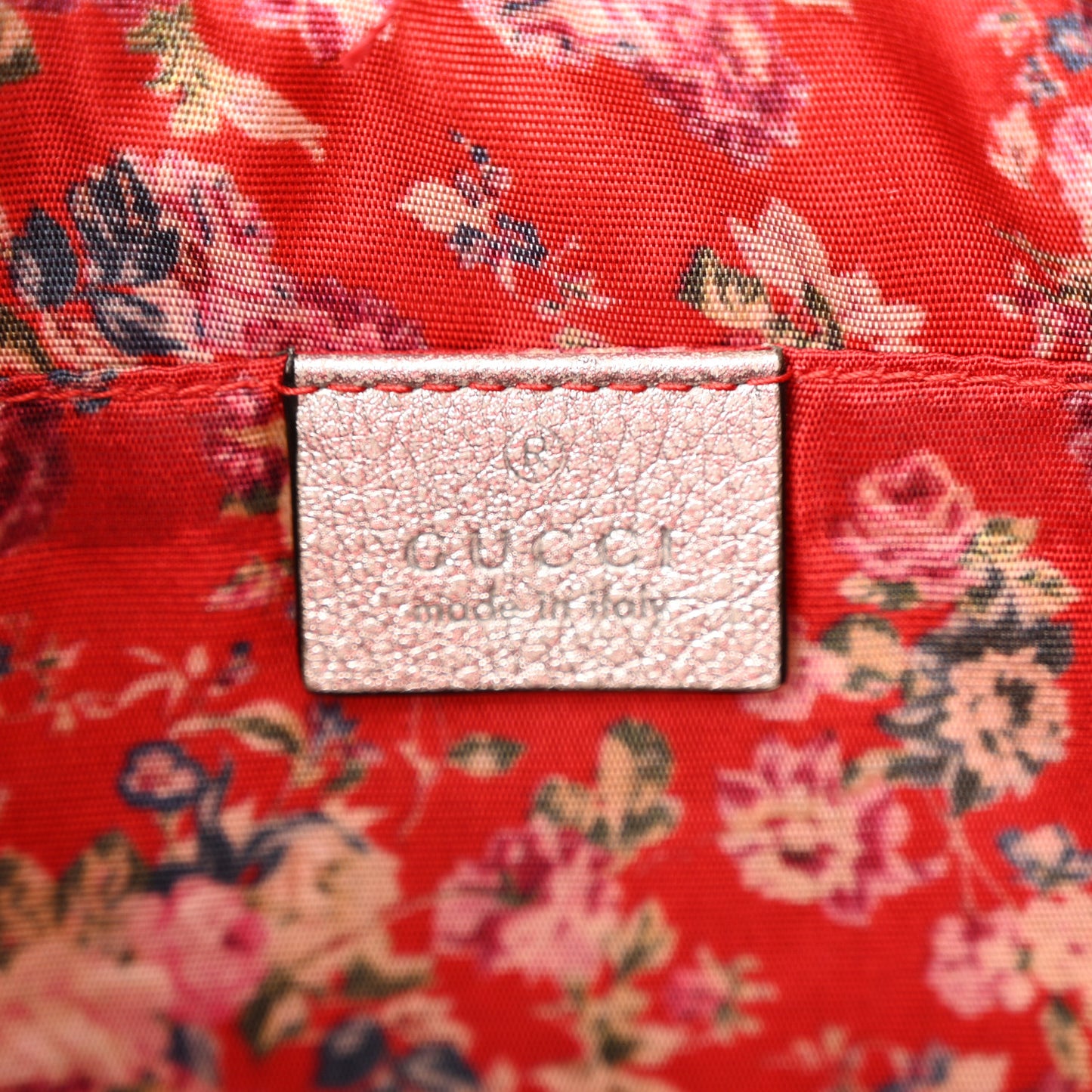 Laminated Nappa Web Trapuntata Small GG Shoulder Bag Argento