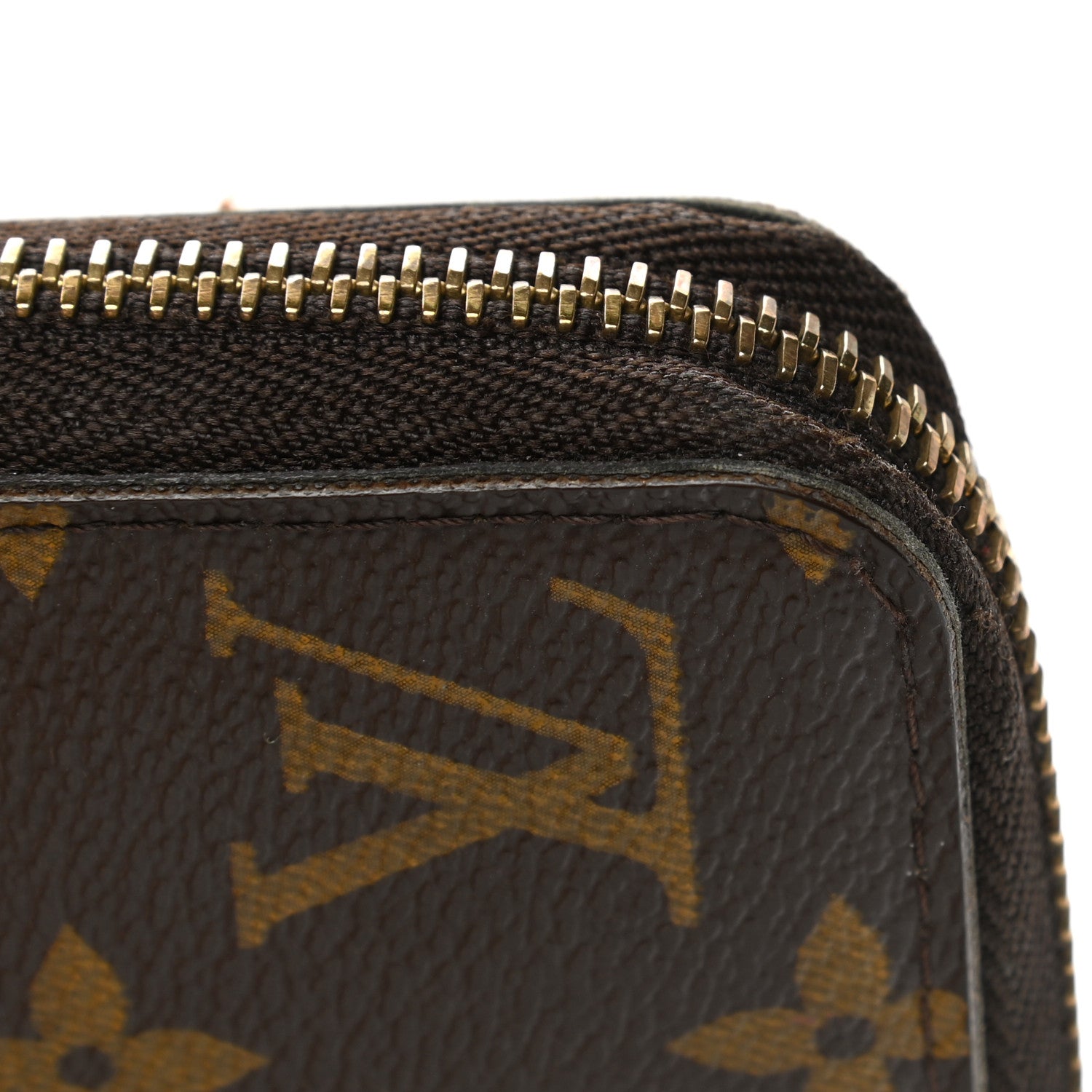 Louis Vuitton Monogram Zippy Wallet 11 of 12