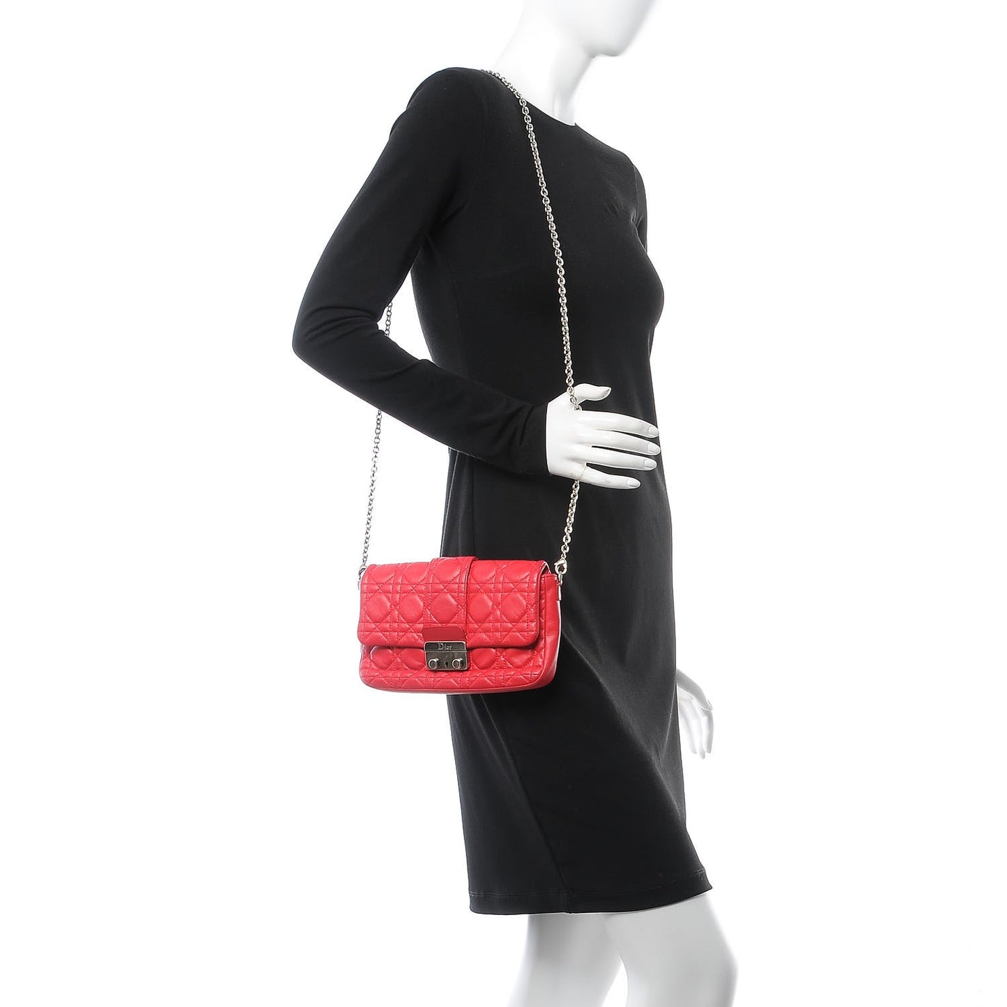 Lambskin Cannage New Lock Pouch Pink