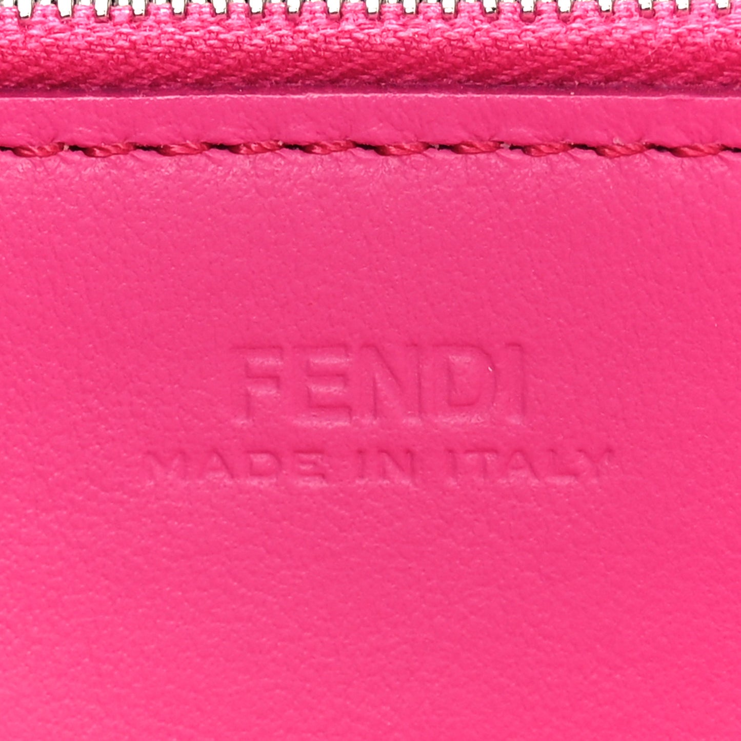 Cuoio Romano Vitello Grace Selleria Peekaboo Continental Wallet Geranio