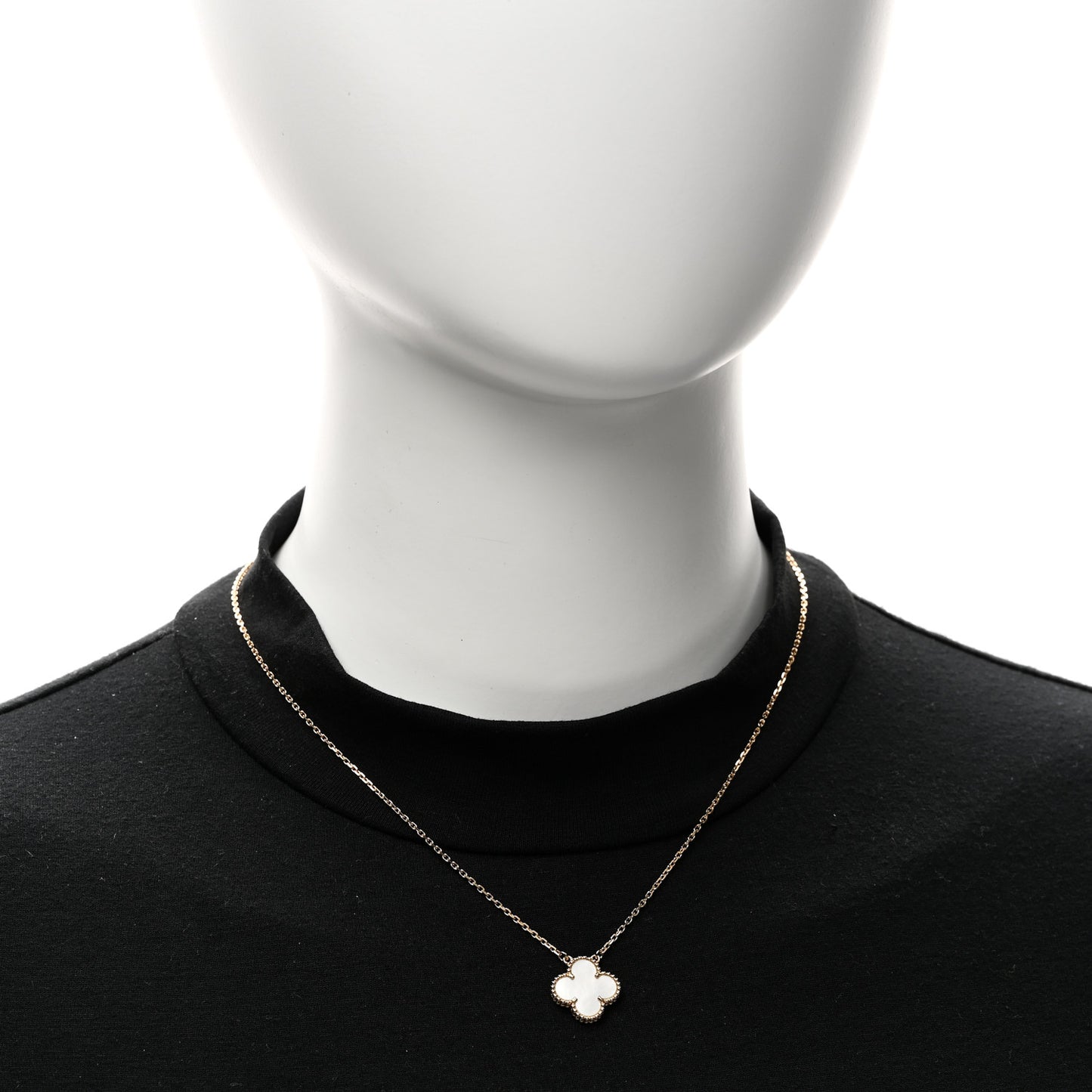 18K Yellow Gold Mother of Pearl Vintage Alhambra Pendant Necklace