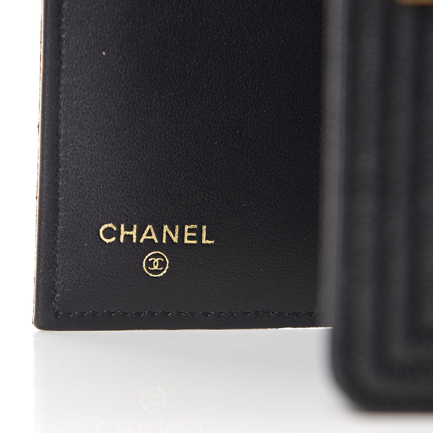 Caviar Quilted Medium Boy Flap Wallet Black