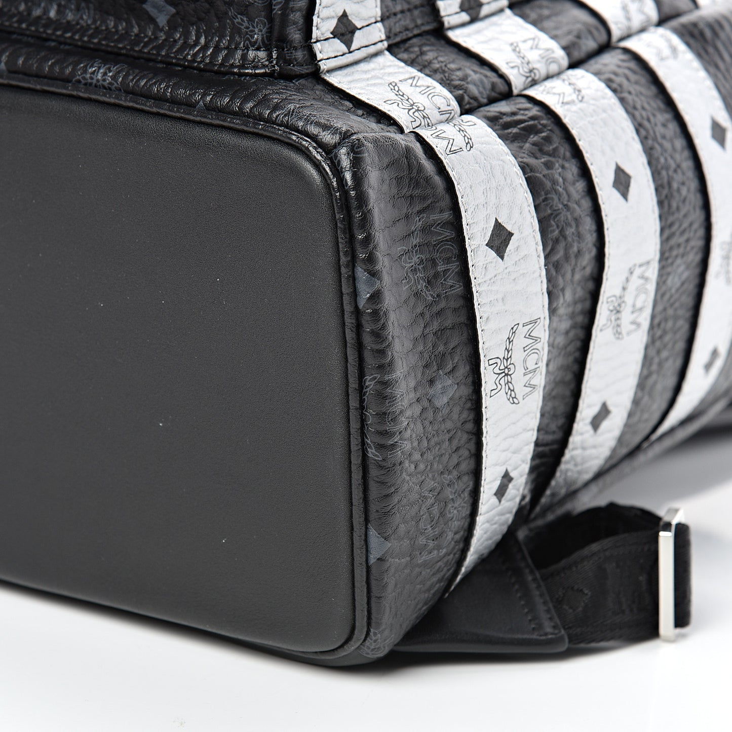 Metallic Visetos Striped Medium Stark Backpack Silver Black