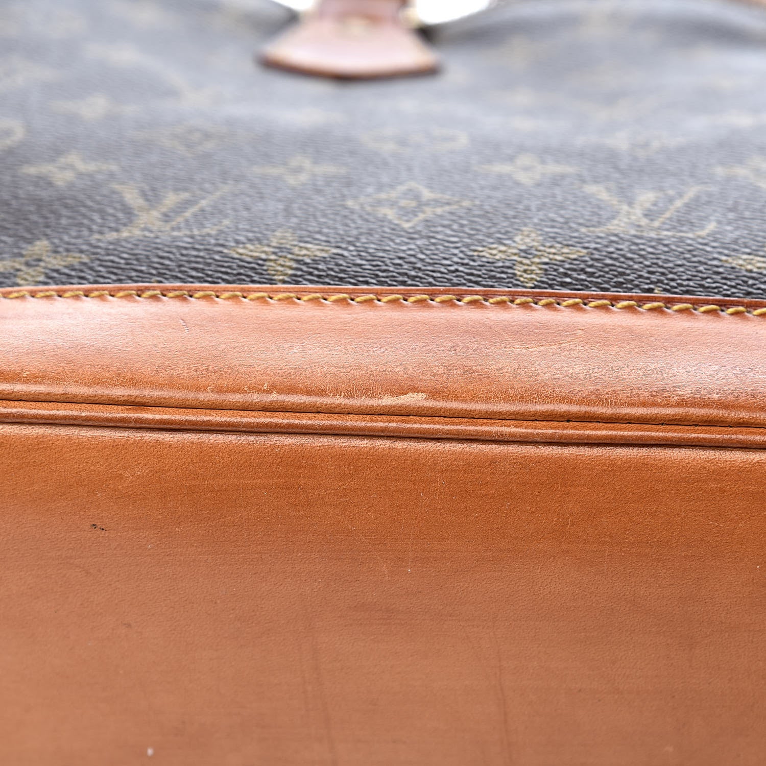 Louis Vuitton Monogram Alma PM 17 of 19