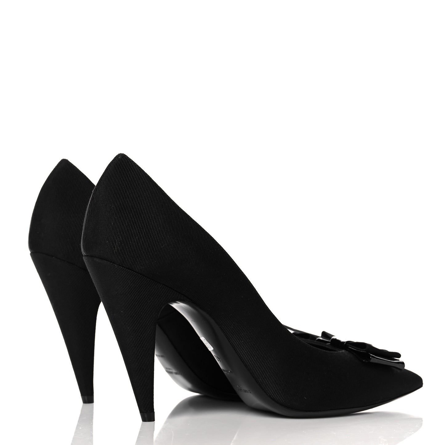 Calfskin Bow Anais Pumps 40 Black