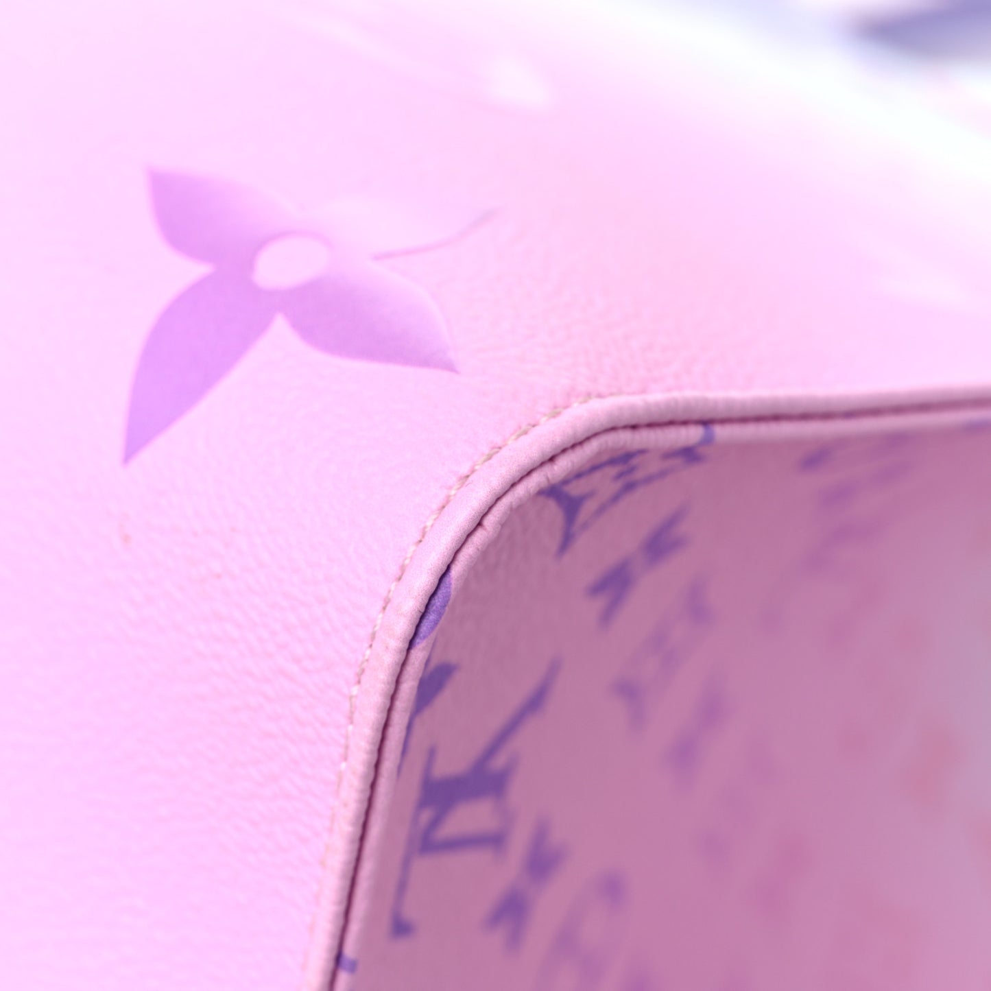 Monogram Giant Spring In The City Onthego GM Sunrise Pastel