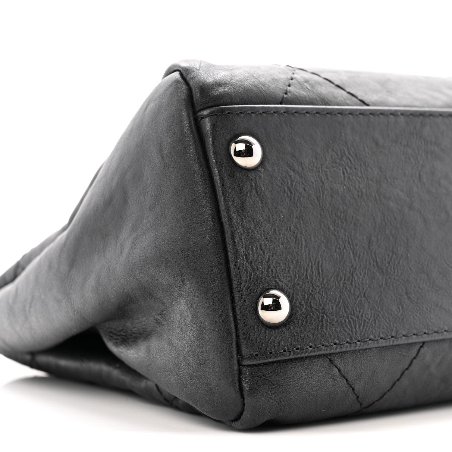 Chanel Washed Calfskin Diamond Stitch Hamptons Shopping Tote Black 9 of 14