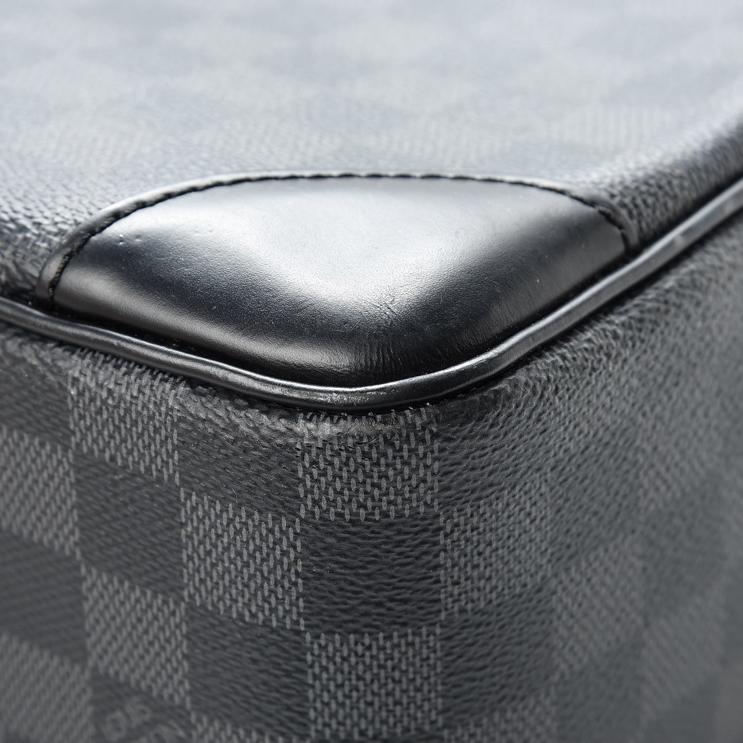 Damier Graphite Porte-Documents Voyage GM