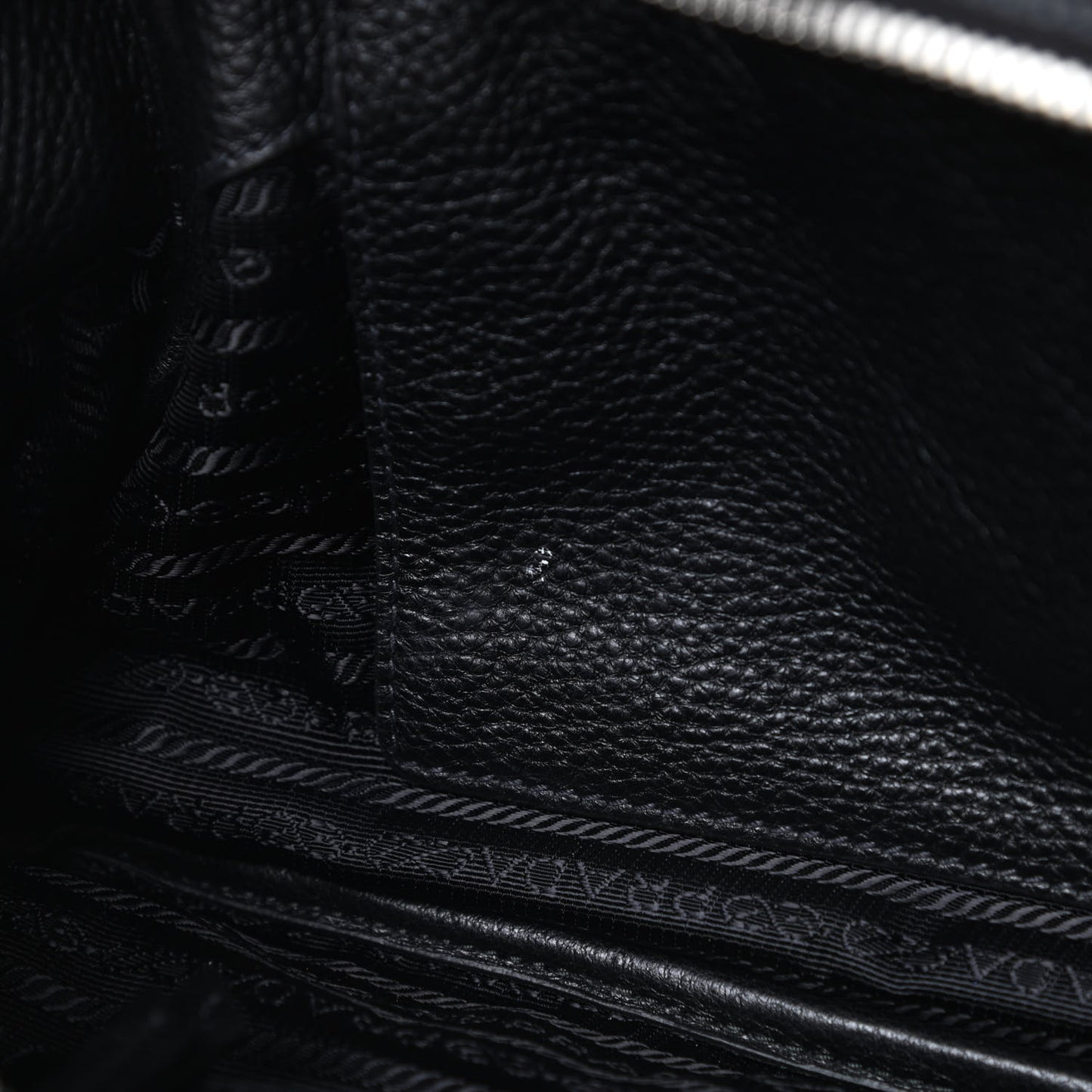 Vitello Daino Dome Satchel Black
