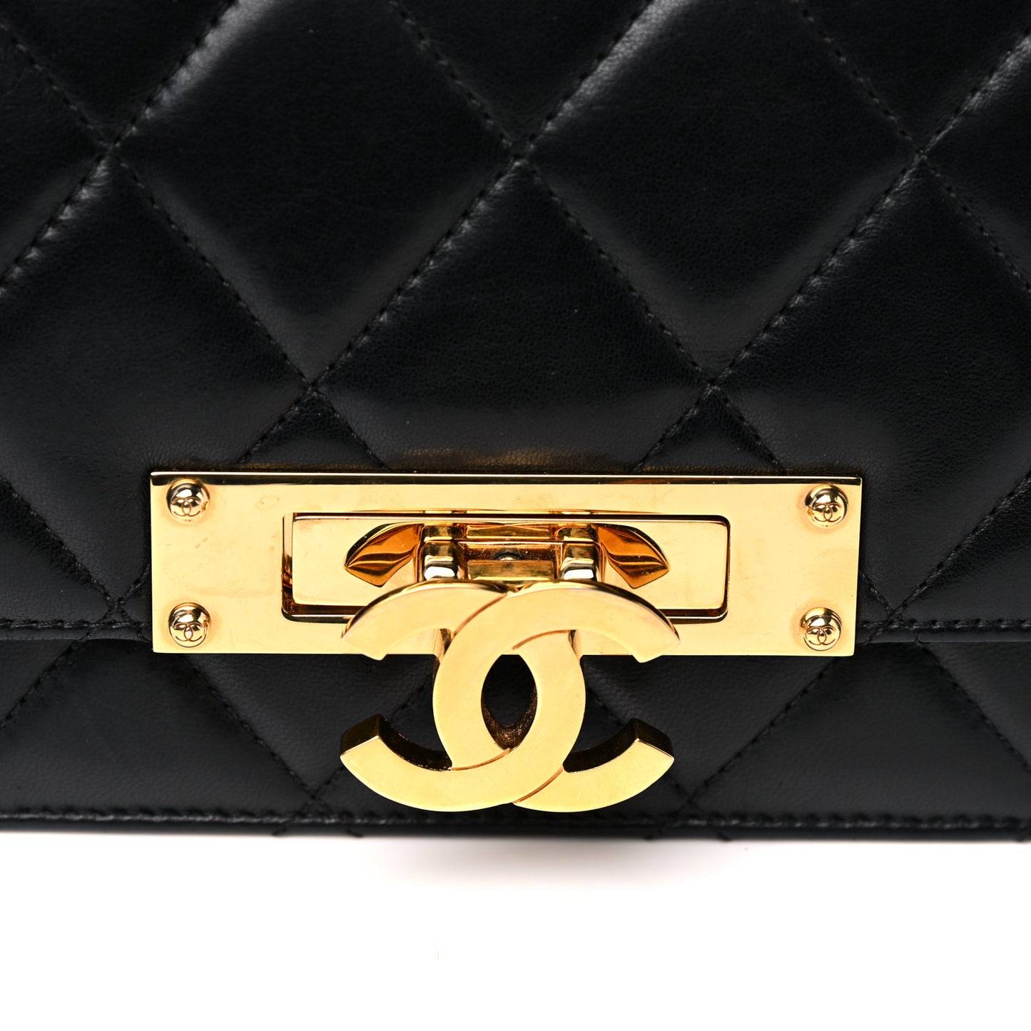 Lambskin Quilted Golden Class Wallet on Chain WOC Black
