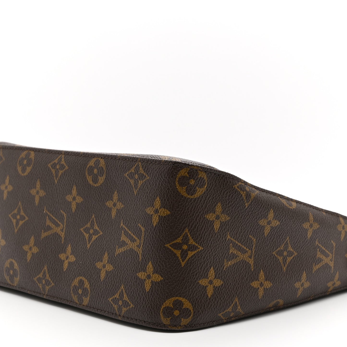 Monogram Looping MM