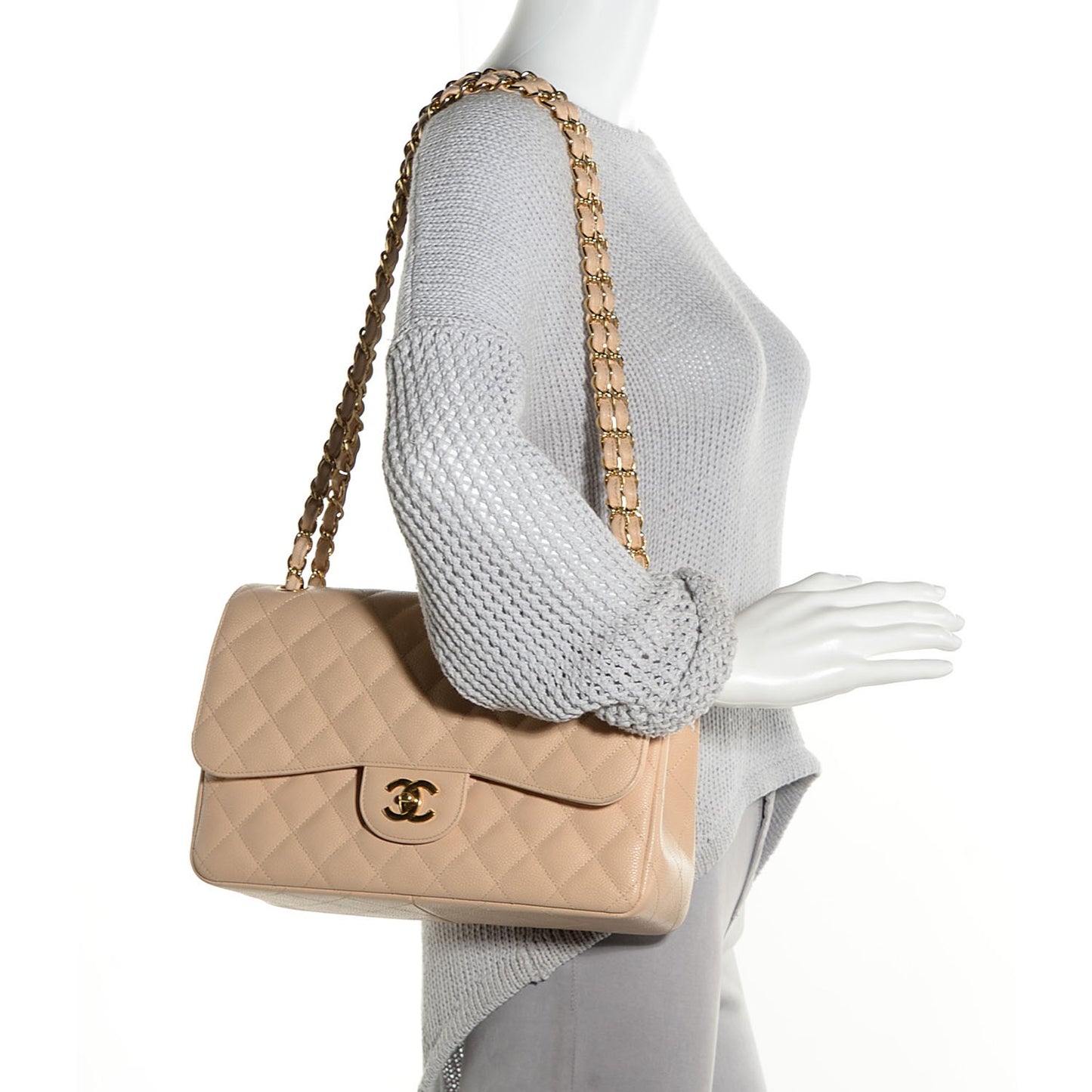 Caviar Quilted Jumbo Double Flap Beige Clair