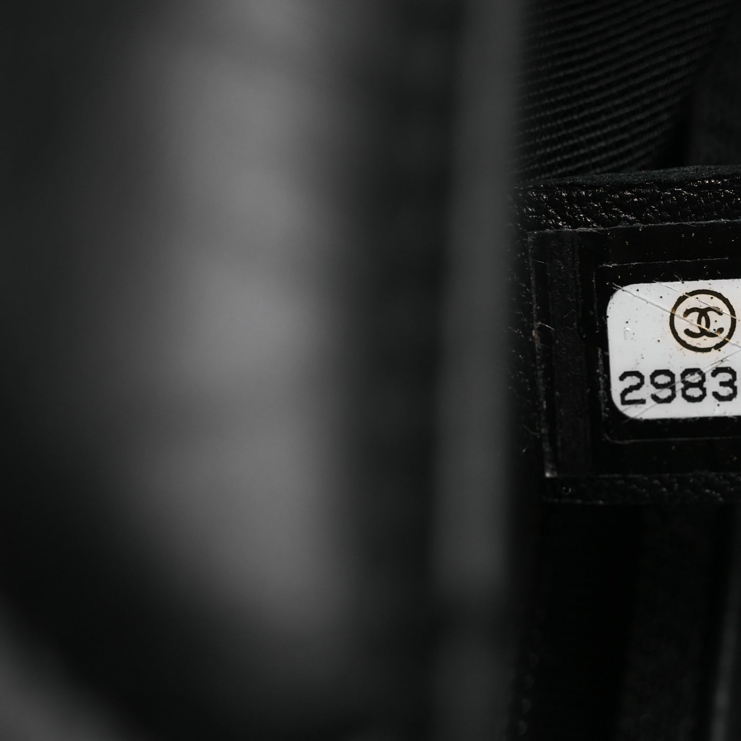 Crumpled Calfskin Quilted Large Chain Around Flap Black