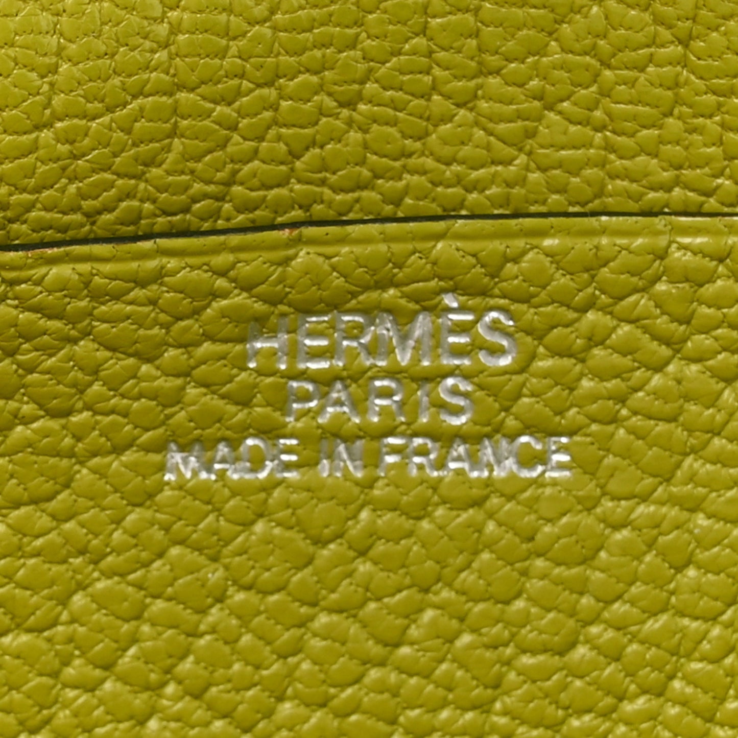Chevre Mysore Tri-Fold Bearn Wallet Vert Anis