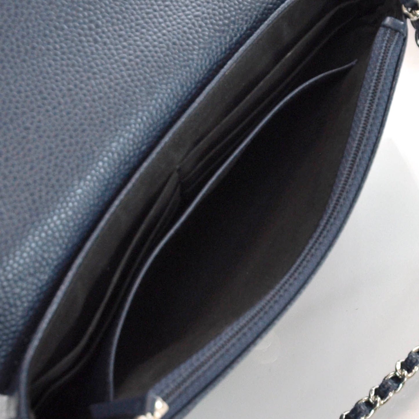Caviar Half Moon Wallet On Chain Navy