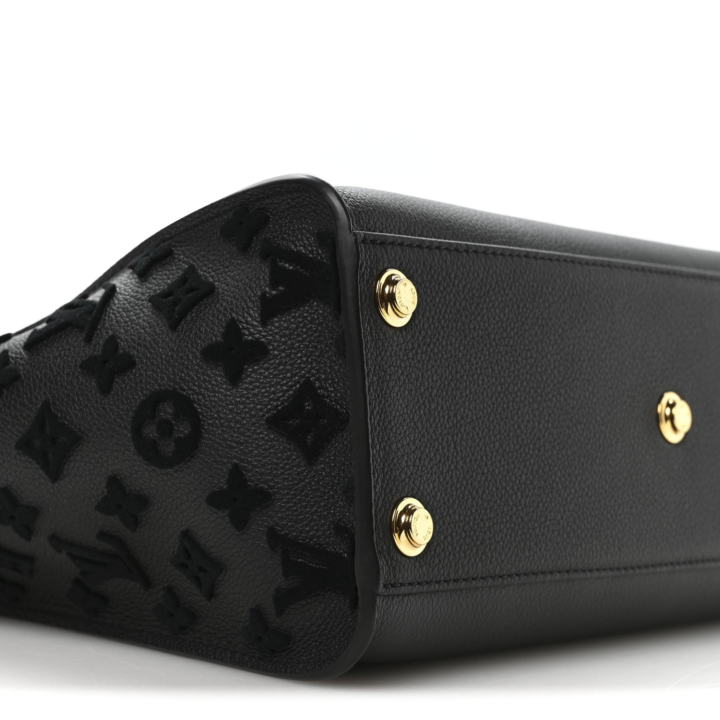 Calfskin Monogram Tufting On My Side Black