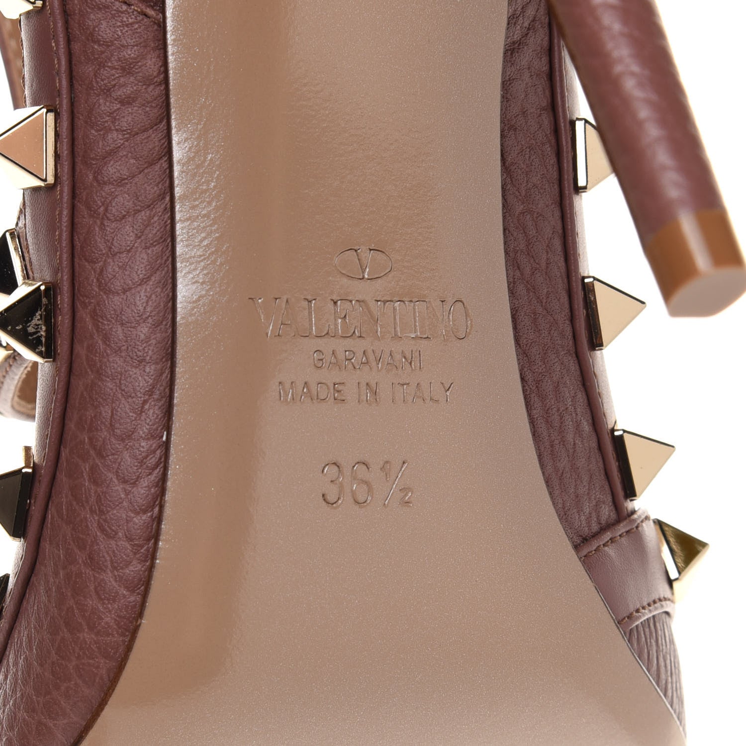 Valentino Garavani Pebbled Calfskin Rockstud Ankle Strap Pumps 36.5 Poudre 6 of 9