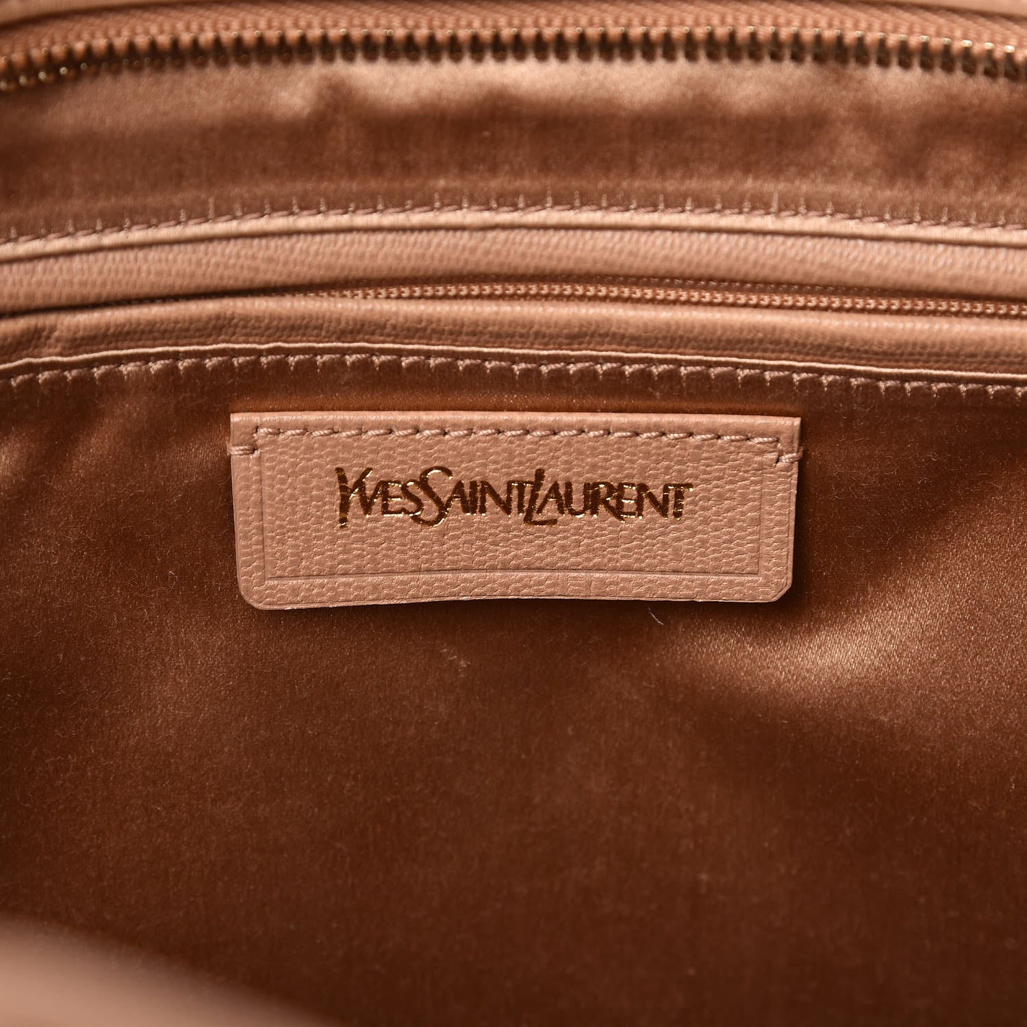 Saint Laurent Textured Calfskin Large Cabas ChYc Beige 8 of 12