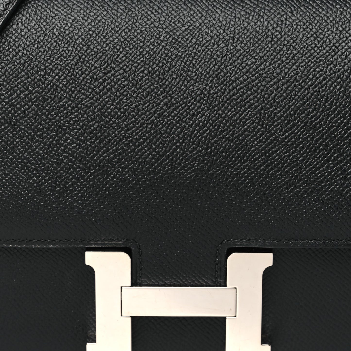 Epsom Constance 18 Black