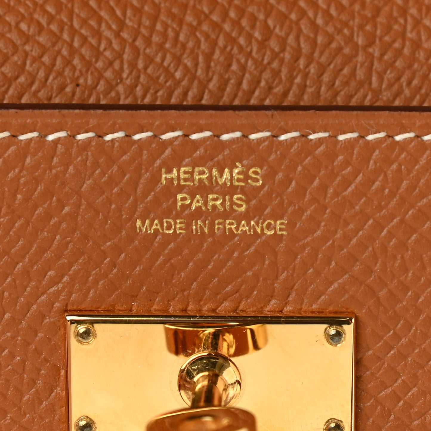 Epsom Kelly Longue Wallet Gold