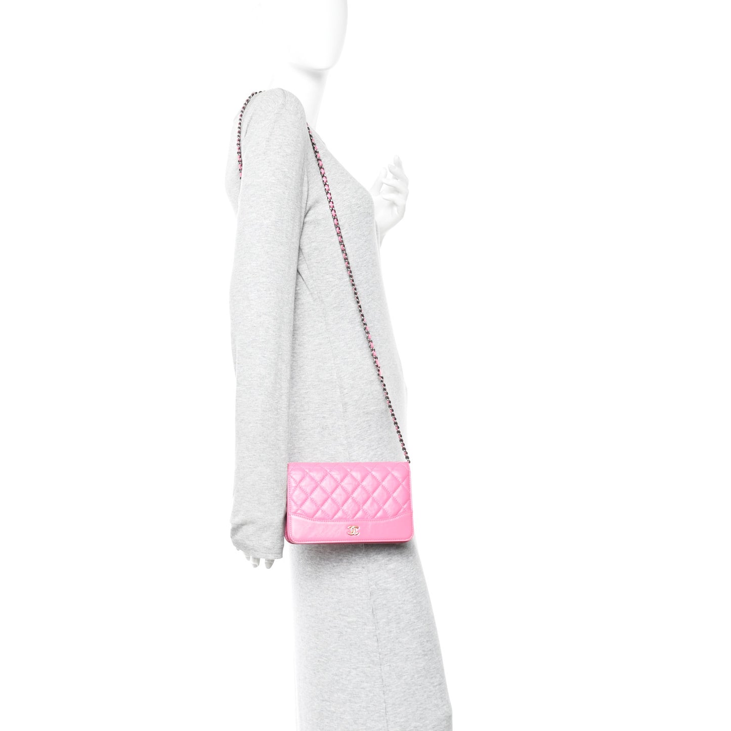 Aged Calfskin Quilted Gabrielle Wallet On Chain WOC Pink