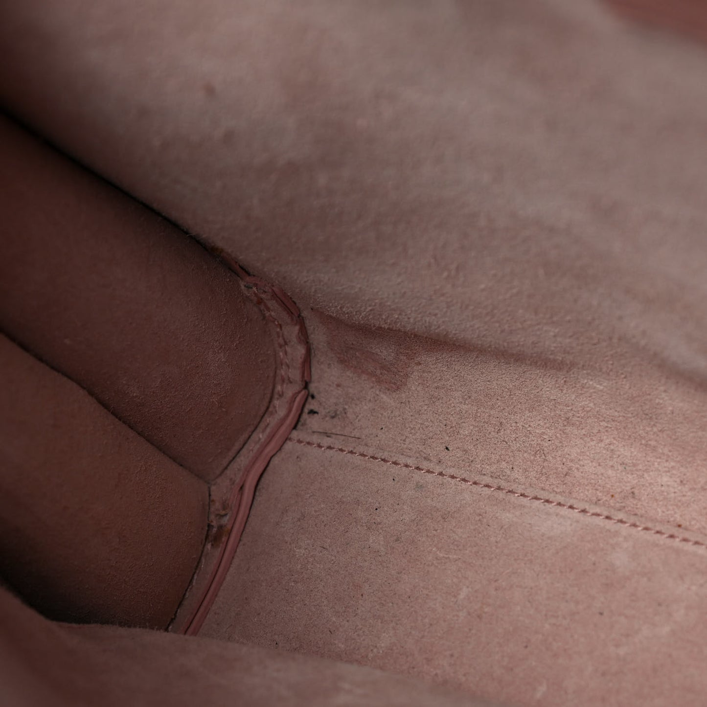 Calfskin Small Sac De Jour Light Blush