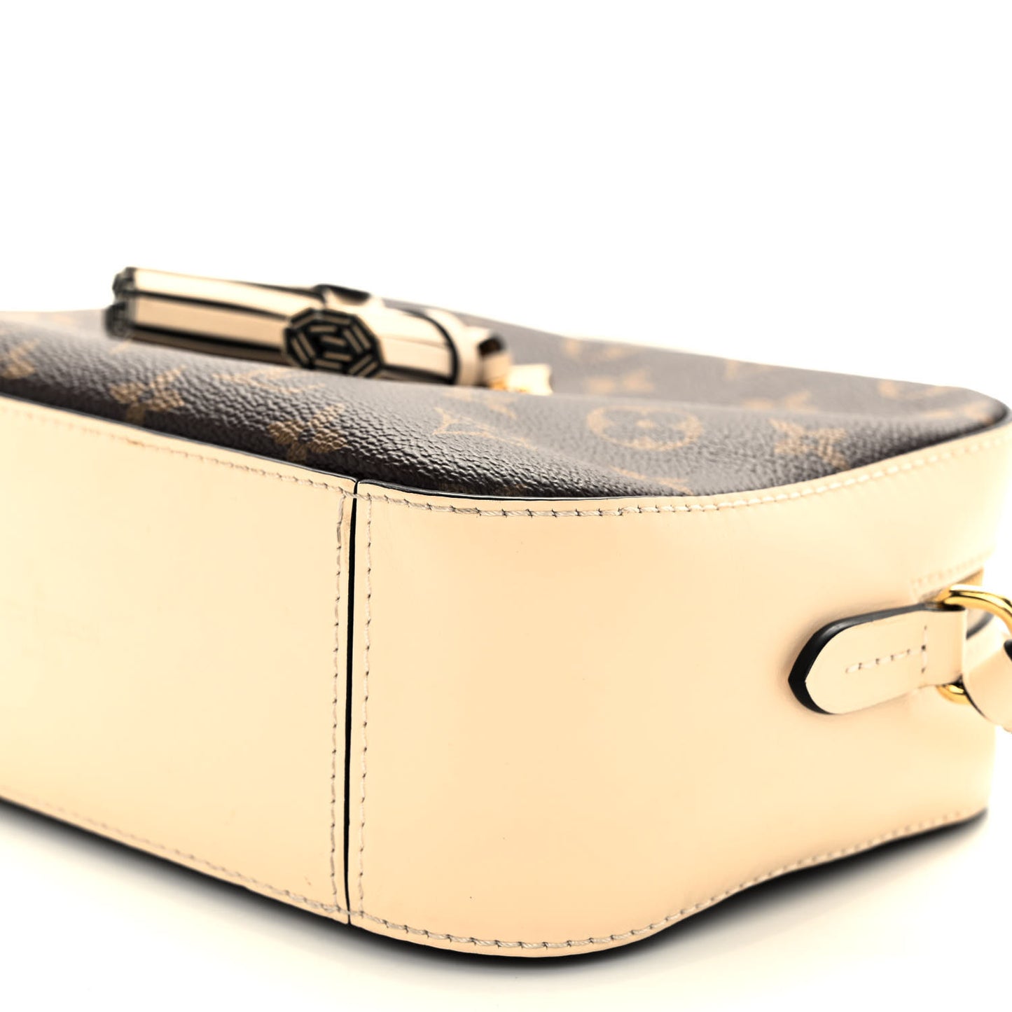 Monogram Saintonge Creme