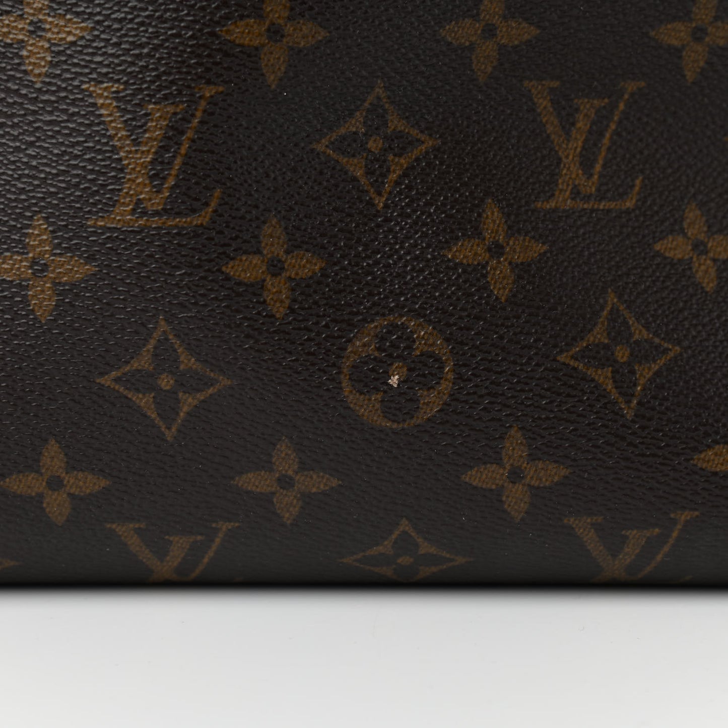 Monogram Artsy MM